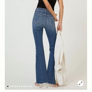 MOTHER The Weekender Mid Rise Flair Jeans